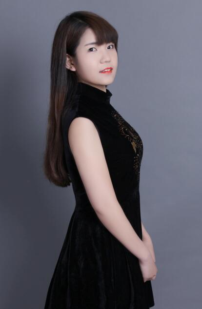 李歆月